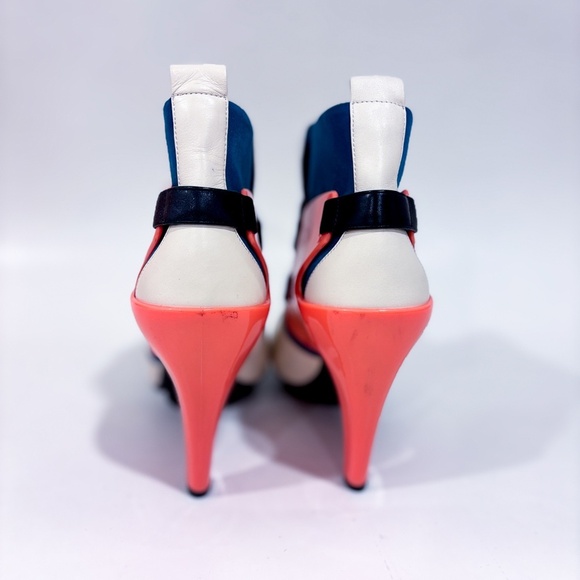 UNITED NUDE Cream & Orange Sculptural Heel Booties – EU 37 * - Picture 11 of 12